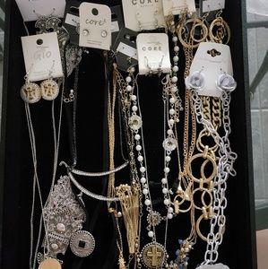 12 necklaces with earrings